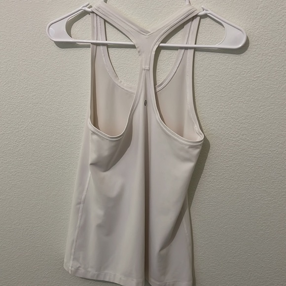 Lululemon tank top 8 - Picture 3 of 3